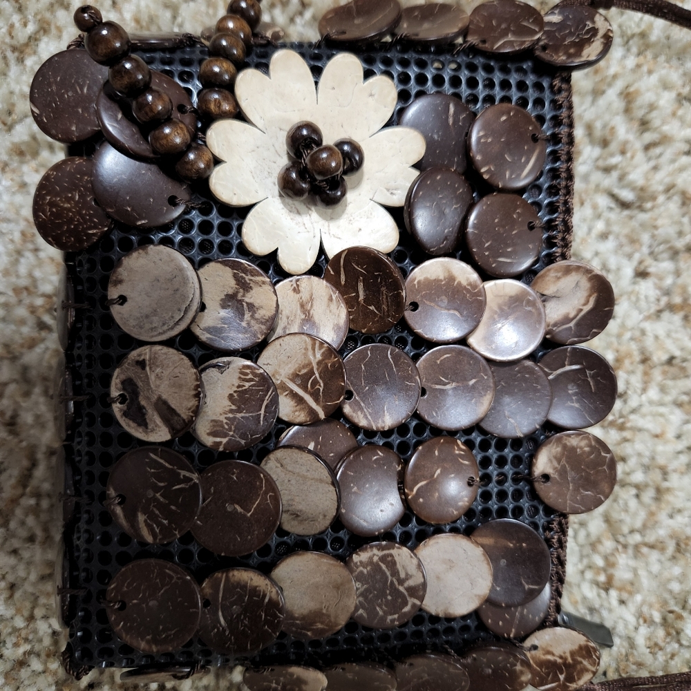 Handbag - Picture 2 of 4